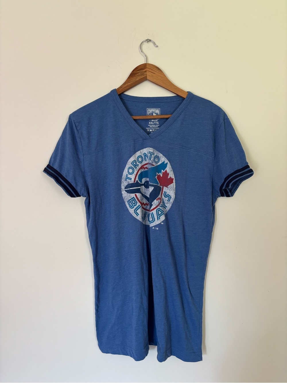 Cooperstown Toronto Blue Jays V-Neck Graphic T-Shirt XXL | MLB Ringer Tee | Blue